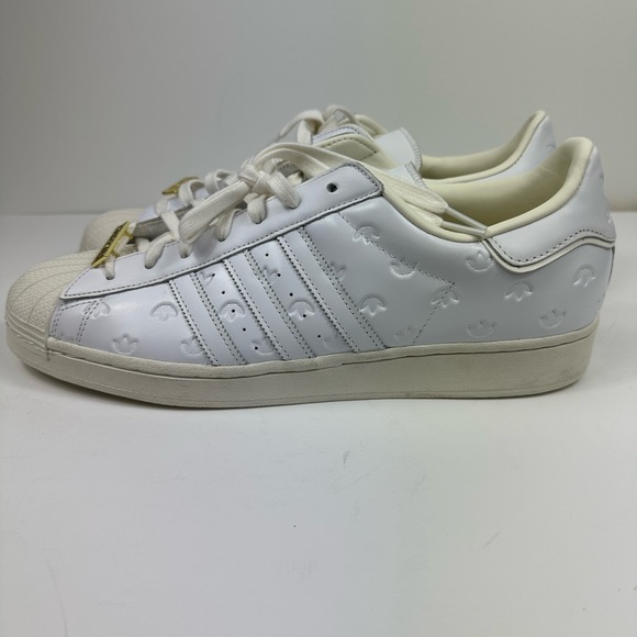 Size 13 - adidas Superstar Low Allover Debossed Trefoils - White - Picture 3 of 10